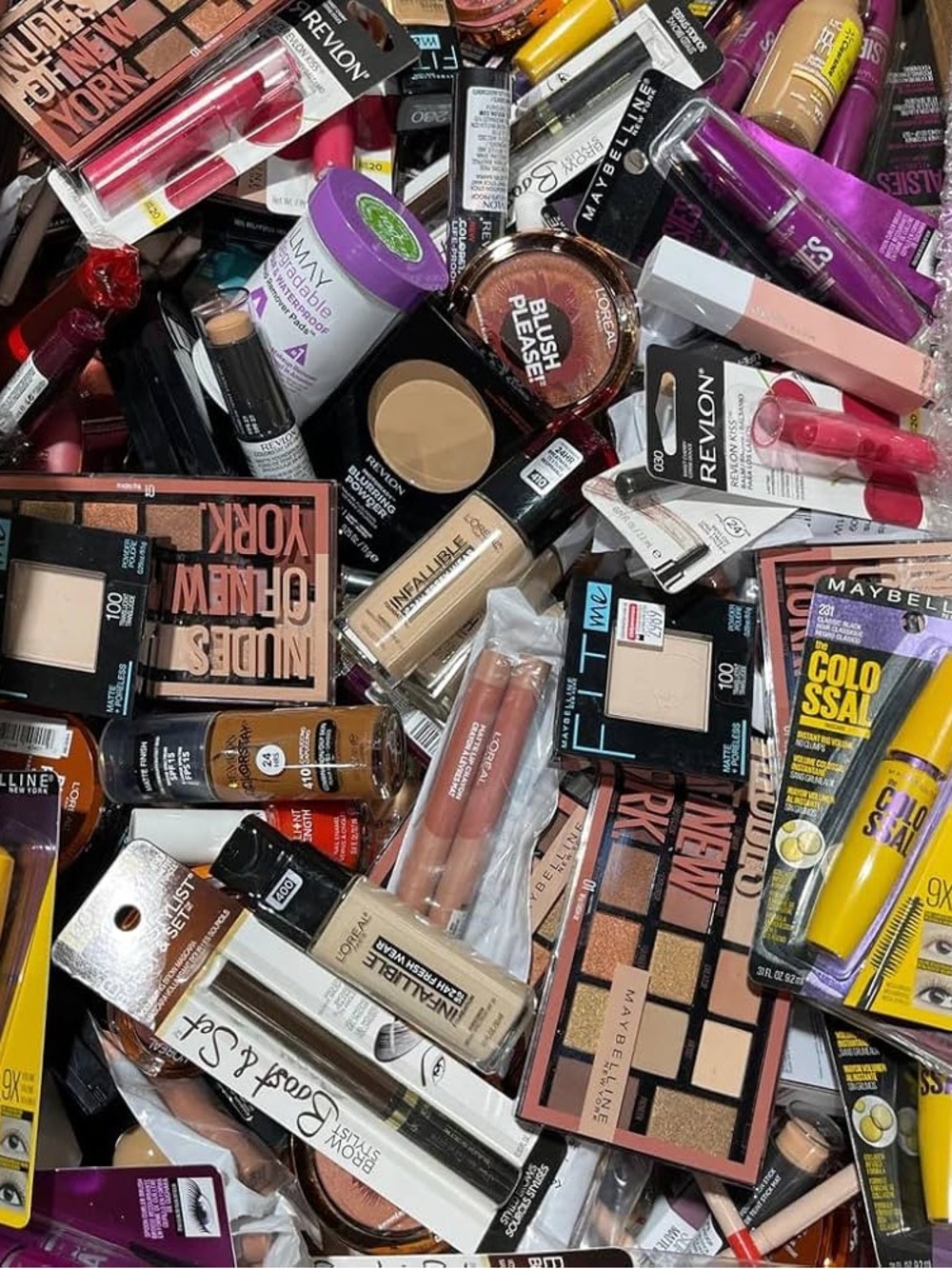 Mystery box Assorted Women’s Makeup bundle lot